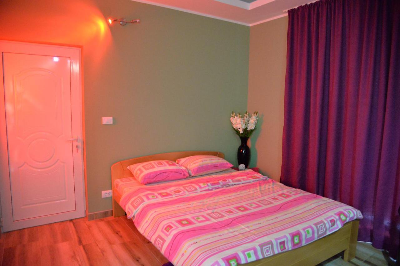 As Club Bed and Breakfast Beograd Eksteriør billede