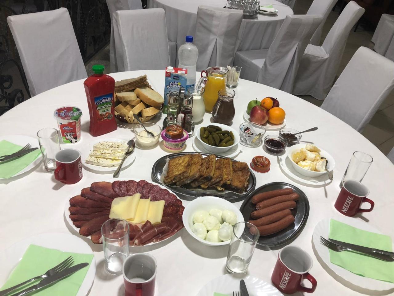 As Club Bed and Breakfast Beograd Eksteriør billede